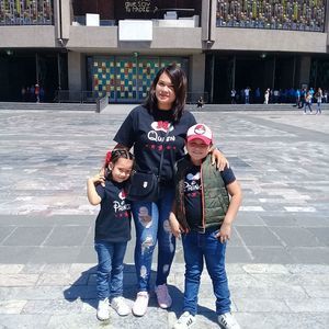 Meet your Posher, Flor